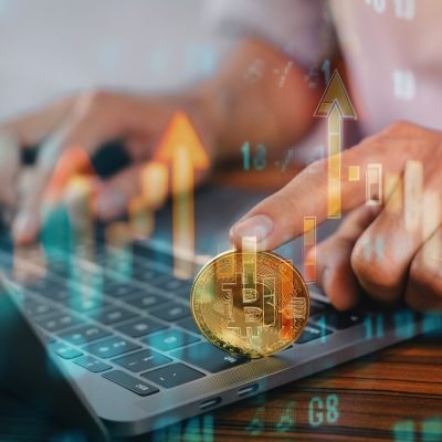 Businessman,Exploring,Bitcoin,Investment,Opportunities,To,Generate,Passive,Income,Through